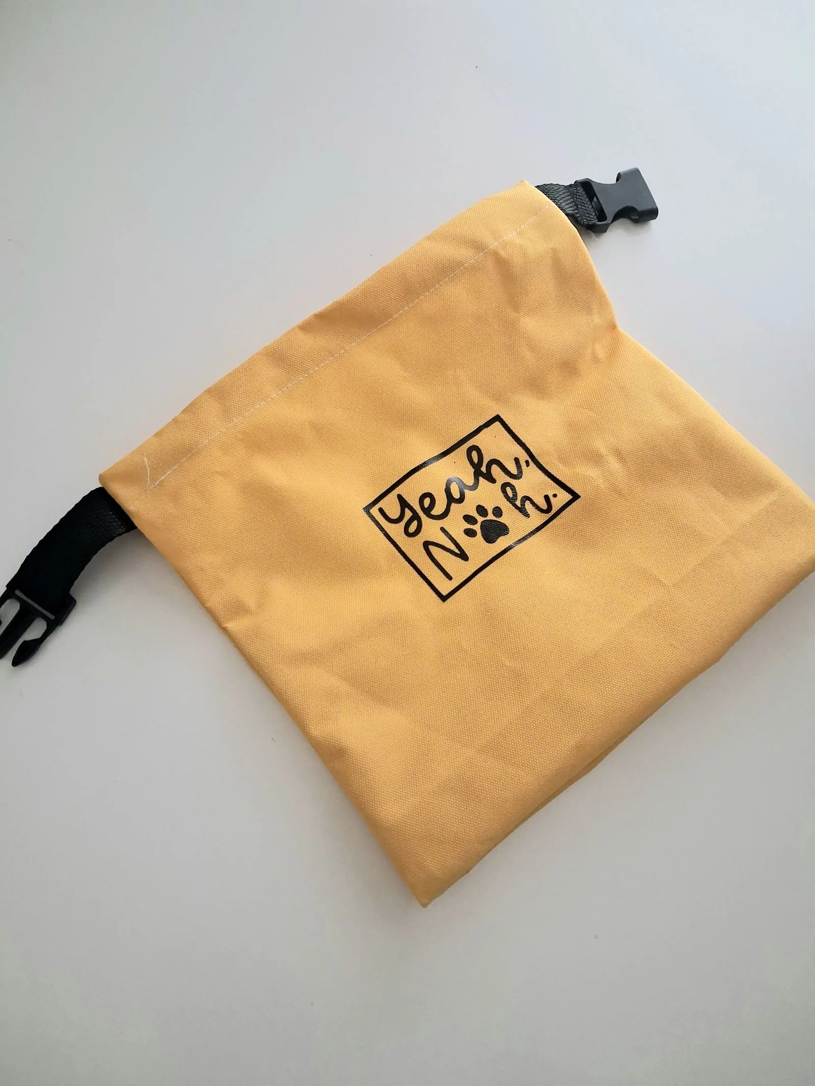 Waterproof Dog Poop Carry Bag – Odour‑Lock Roll‑Close Pouch with “Yeah Nah” Paw Design - Image 3